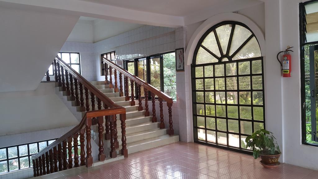 Remember Inn Nyaung Shwe Exterior foto